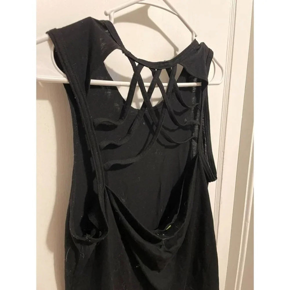 Xersion Women's size Large Black Athletic Tanktop - Picture 5 of 8